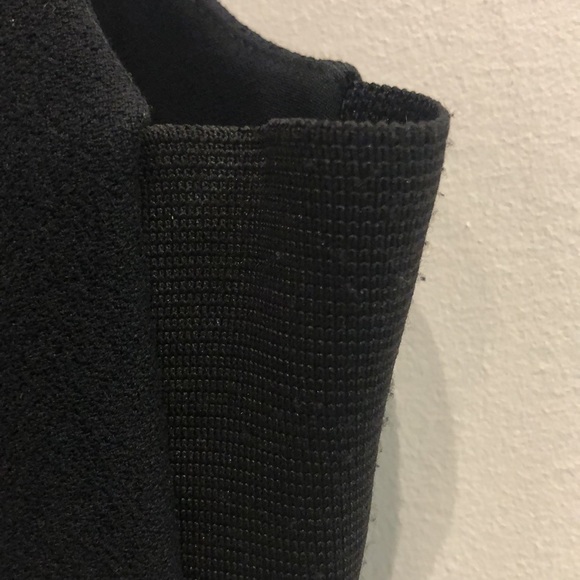 A.L.C. Morley Black Crepe Crop Top - Picture 6 of 12